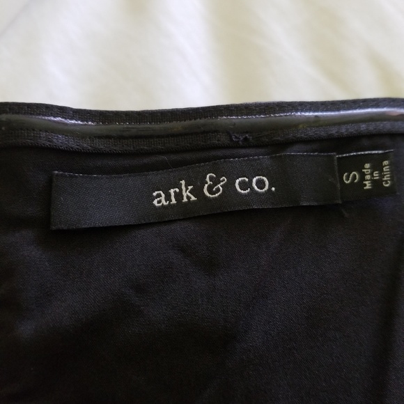 Ark & Co Dress - Picture 3 of 3